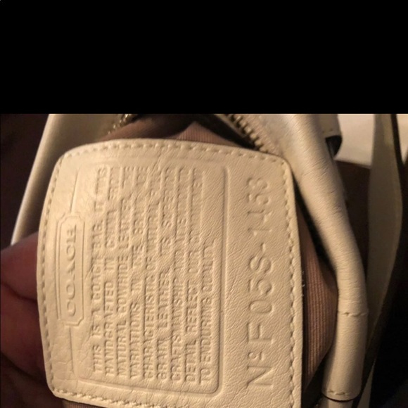 Coach - Picture 6 of 6